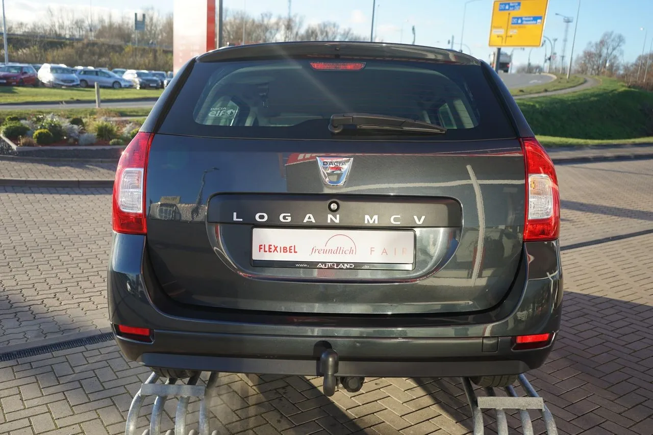 Dacia Logan II TCe 90 Laureate...  Image 3