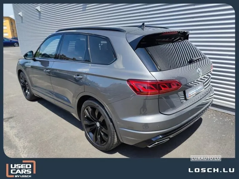 Vw Touareg R Line Image 3